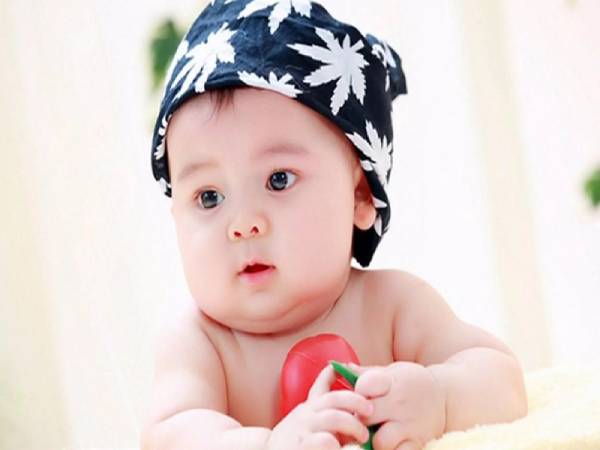 Thái Khôi  mong muốn con luôn khôi ngô tuấn tú và thành công