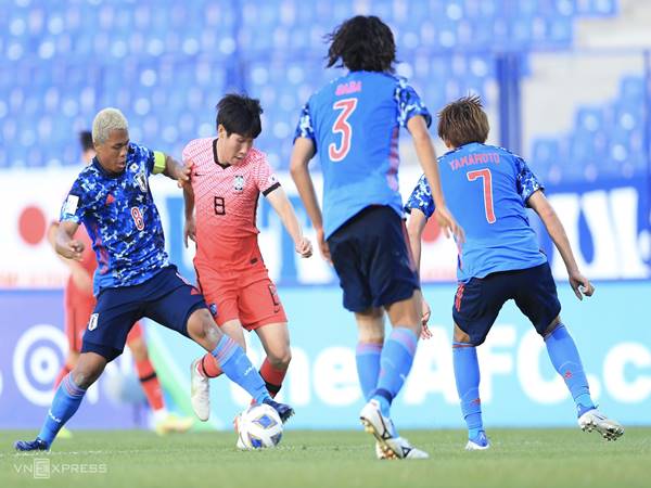 Half-time là gì trong bóng đá? Tác dụng của nó ra sao