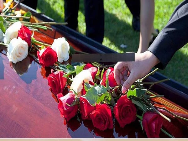 Nằm ngủ mơ thấy đi đám ma có ý nghĩa gì, số phát lộc?