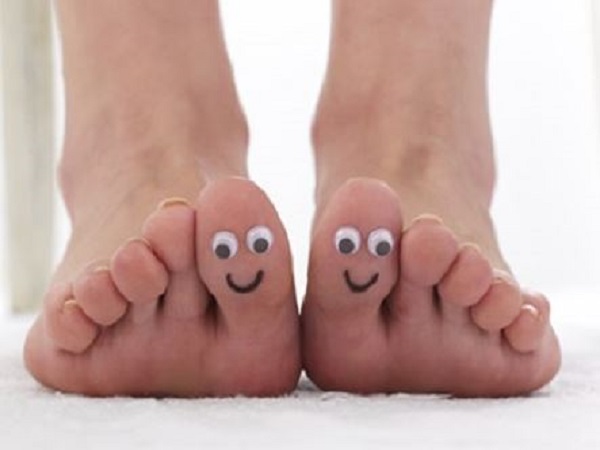 Giải mã chi tiết các giấc mơ thấy bàn chân là điềm gì