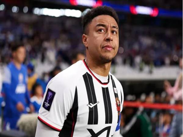 Jesse Lingard từng khoác áo những đội bóng nào?