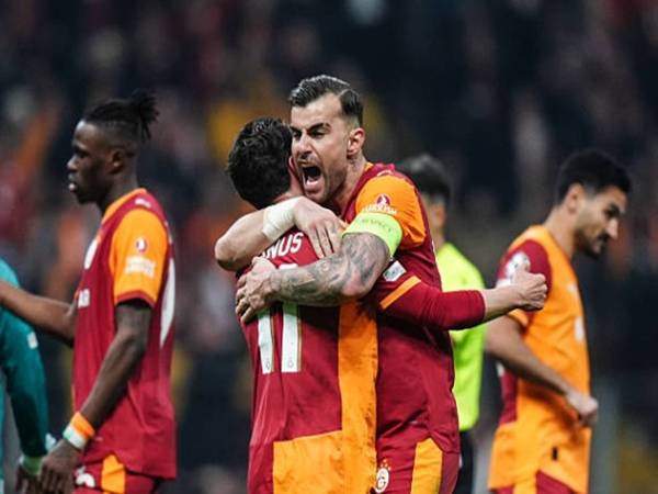 Bóng đá QT: Galatasaray chiếm lợi thế ở trận lượt về vòng 1/8